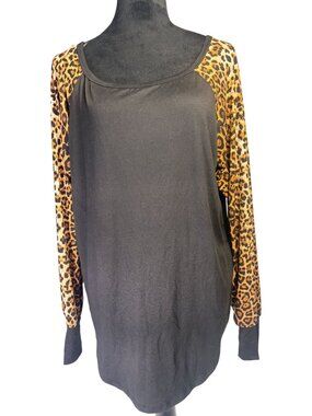 Red Star Black Leopard Print Sleeve Top Plus Size 2XL